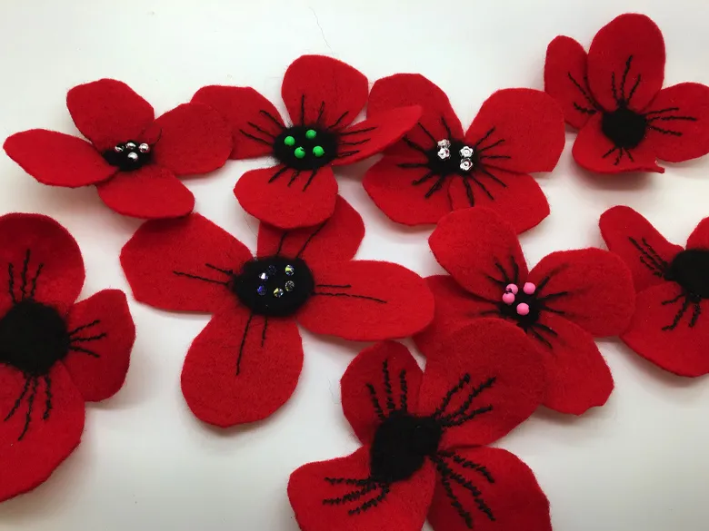  Combined forces poppy wreath
